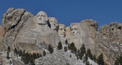 Slika pregleda web-kamere Mount Rushmore